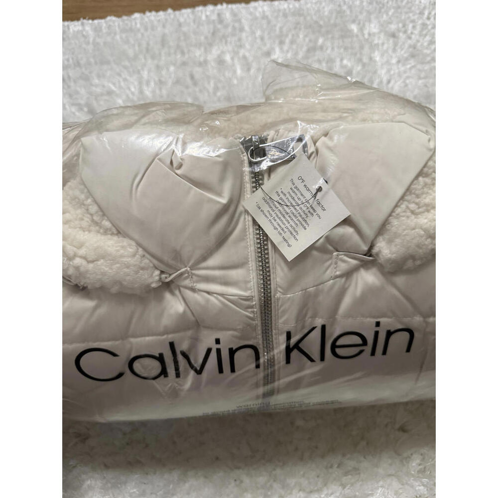 NWT! Calvin Klein Faux Shearling Lined Down Puffer Jacket in Eggshell Size Small - Picture 4 of 6